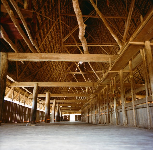 kon_tum_rong_house_1000.jpg